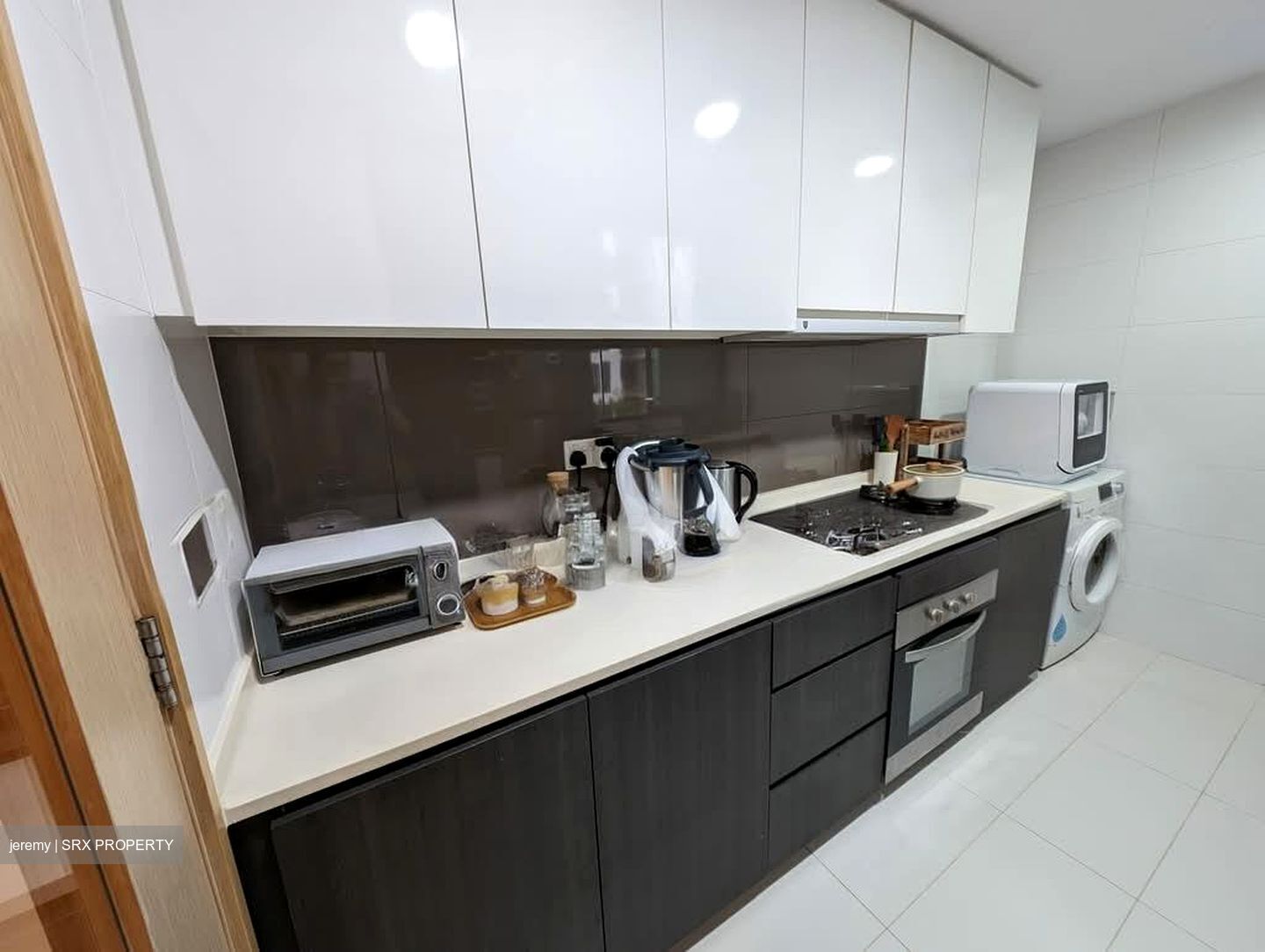 Esparina Residences (D19), Condominium #581897091